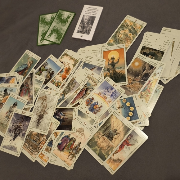 Vikings / Vikingo Tarot Deck from Lo Scarabeo. Rare and unique cards, like new - Picture 5 of 5